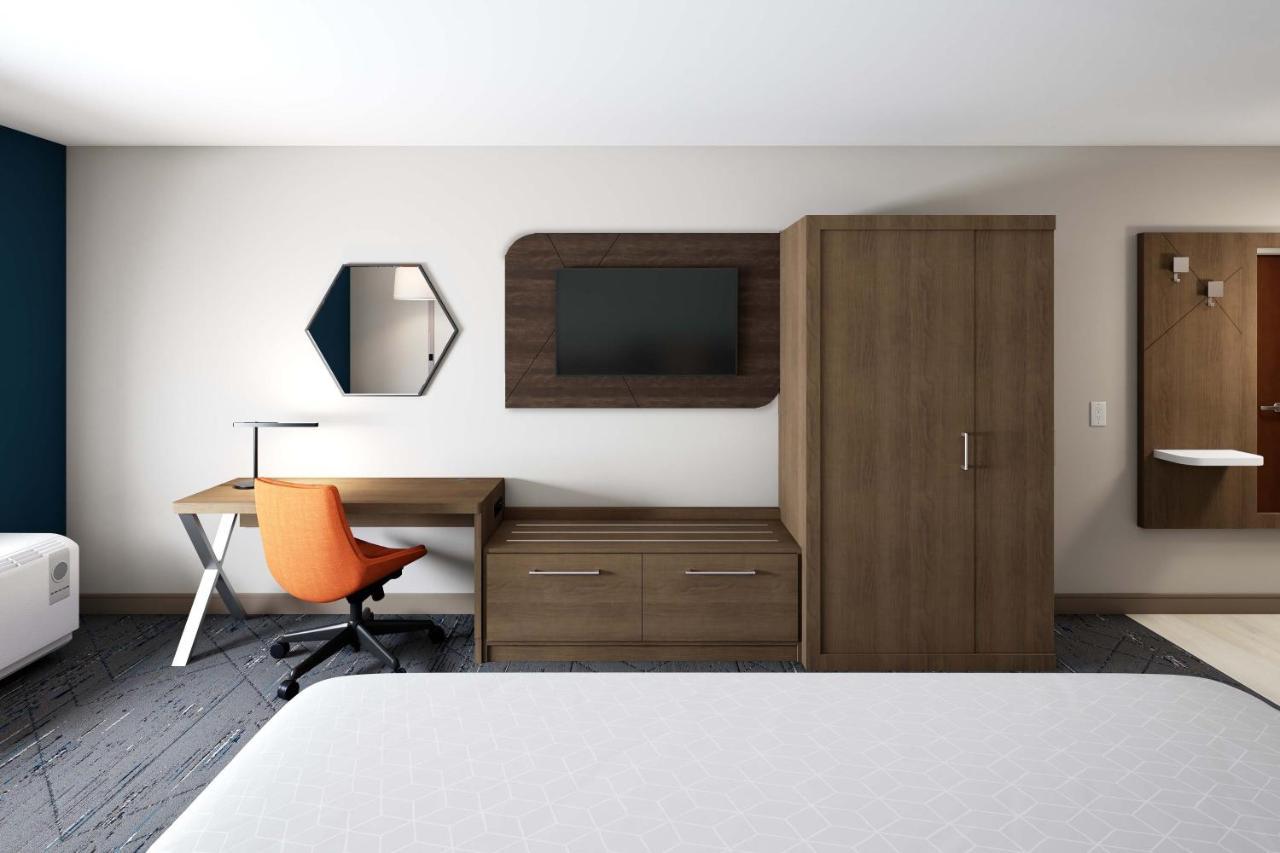 Holiday Inn Express & Suites Reedsburg - Dells Area By Ihg Εξωτερικό φωτογραφία