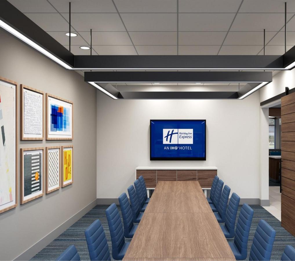 Holiday Inn Express & Suites Reedsburg - Dells Area By Ihg Εξωτερικό φωτογραφία