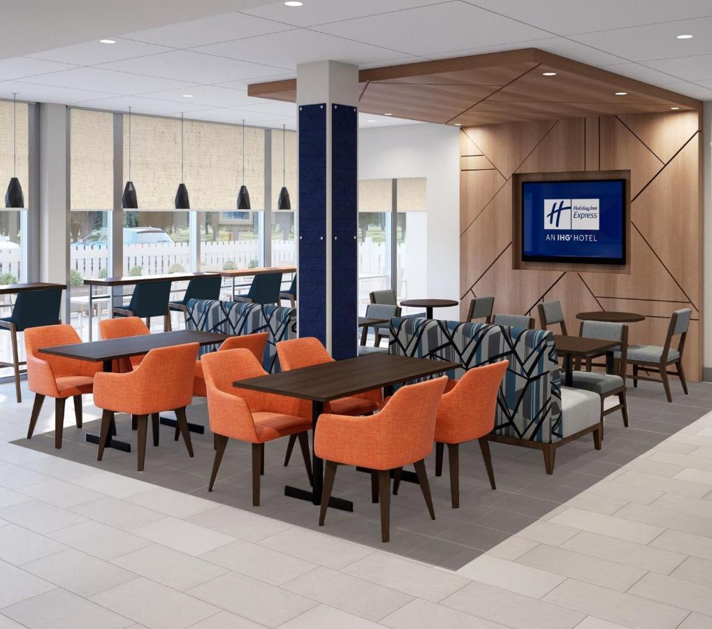 Holiday Inn Express & Suites Reedsburg - Dells Area By Ihg Εξωτερικό φωτογραφία